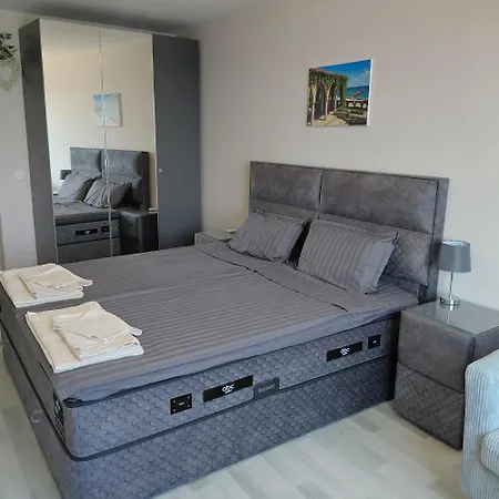 Apartment Danaya, Carpe Diem Complex, Balchik, Free-parking & Swimming Pool Balchik