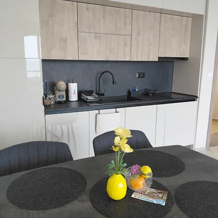 Apartment Danaya, Carpe Diem Complex, Balchik, Free-parking & Swimming Pool Balchik