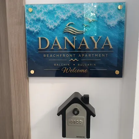 Danaya, Carpe Diem Complex, Balchik, Free-parking & Swimming Pool Apartment